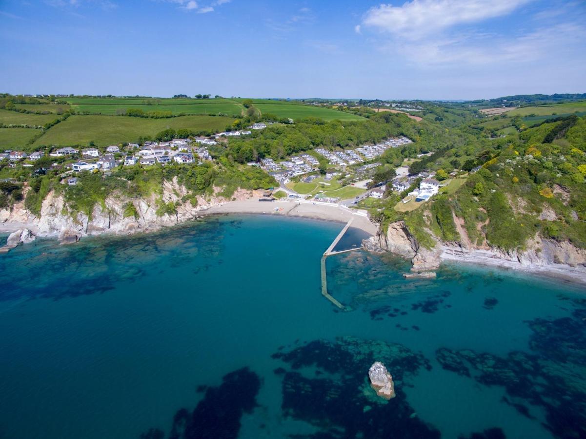 Millendreath Beach Resort Looe Eksteriør billede