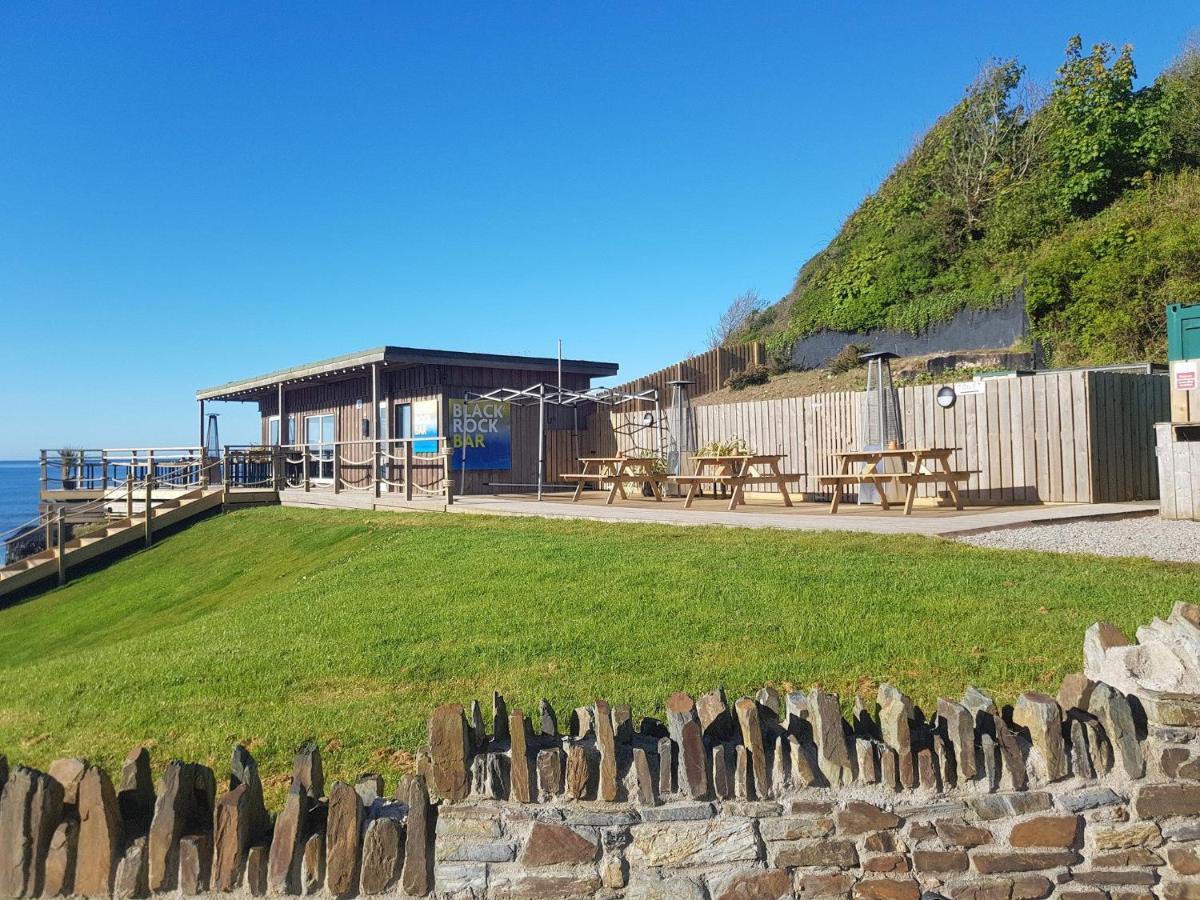 Millendreath Beach Resort Looe Eksteriør billede